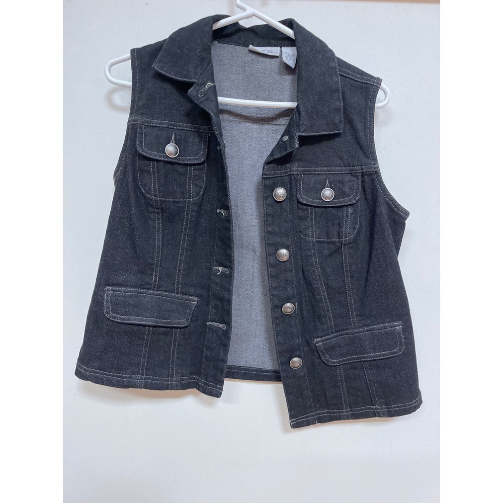 Chicos Platinum Black Denim Vest Size 1 Dark Wash Button Front Stretch Cotton